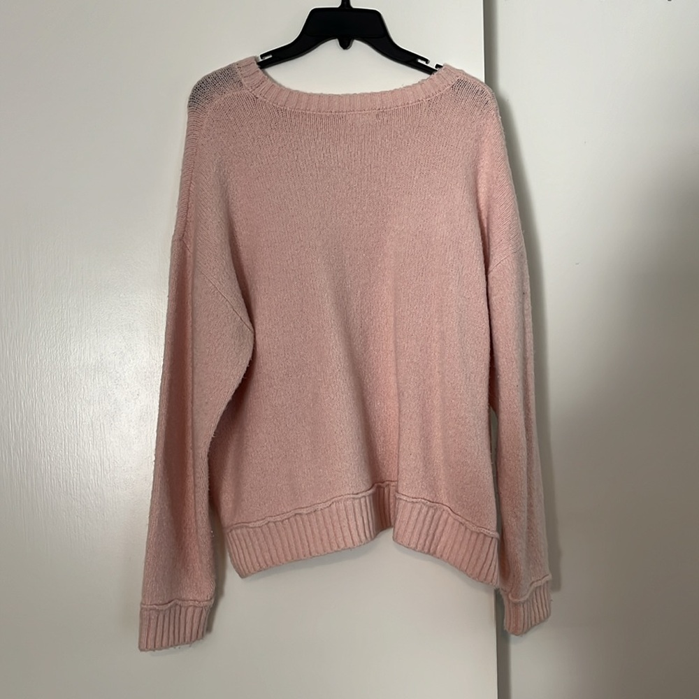 Pink sweater - Picture 2 of 2